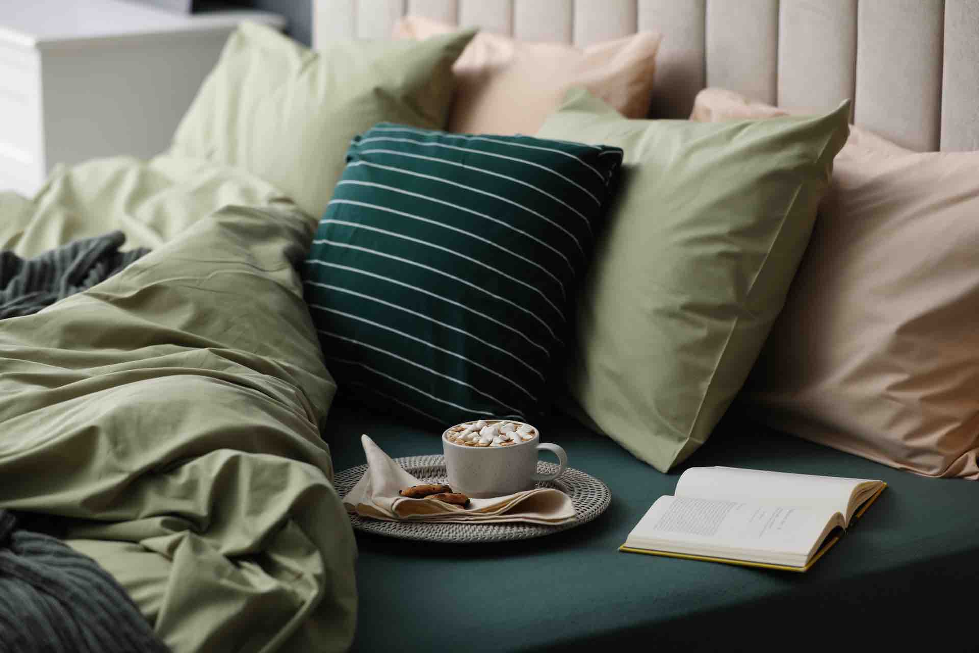 зеленое постельное белье для спальни